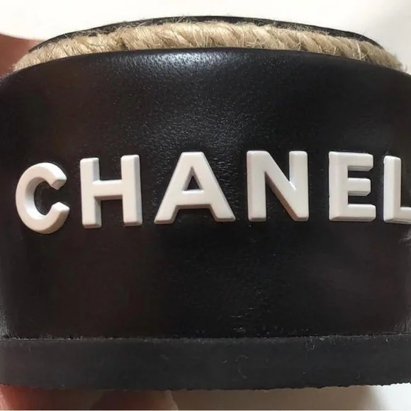 Chanel Black Quilted Sandals - Picture 4 of 4